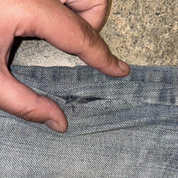 Boot-Cut Light Blue Jeans 👖 - Picture 4 of 12